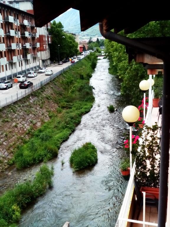 Hotel Alloggio Ponte Dei Cavalleggeri Trient Exterior foto