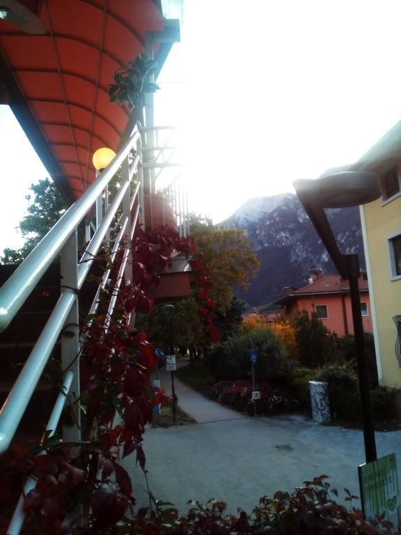 Hotel Alloggio Ponte Dei Cavalleggeri Trient Exterior foto